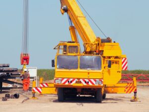 What Jobs Require a 25m Reach Crane Truck in Sydney?