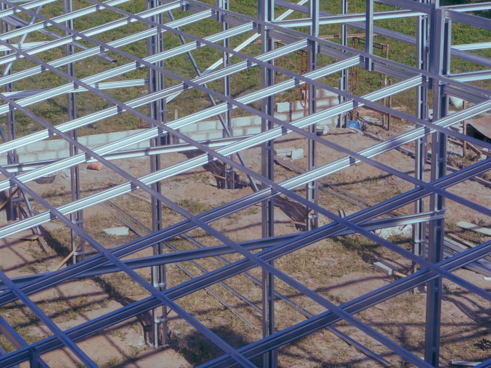 Lift Steel Beams Safely in Tight Access Sites