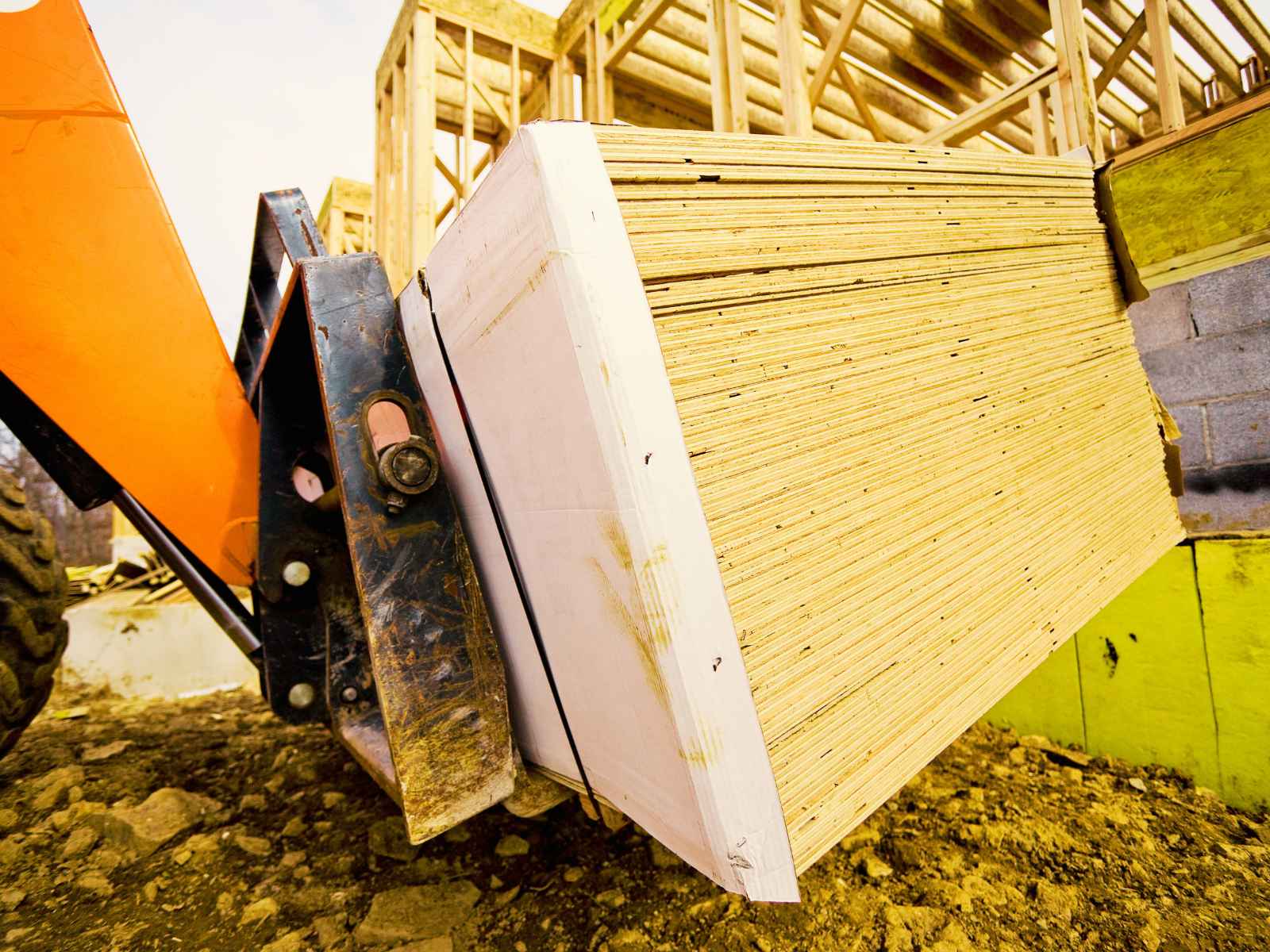 Ultimate Site Access Checklist for Crane Truck Deliveries