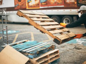 Brick, Block, and Pallet Handling: Streamlining On-Site Material Drops