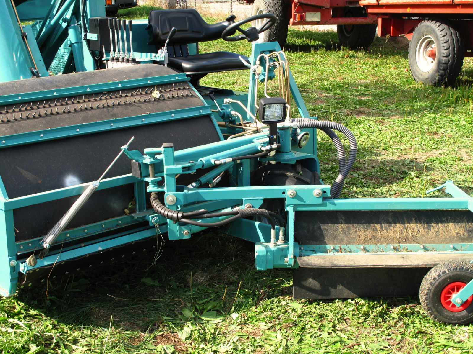 How to Transport Agricultural Machinery Safely Across Australia